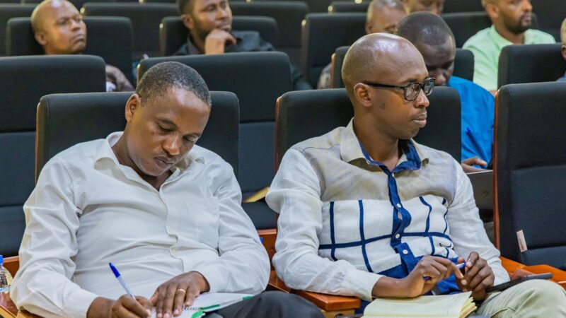 Abakora ubucukuzi bw’amabuye y’agaciro basabwe kwirinda ibikorwa byangiza ibidukikije