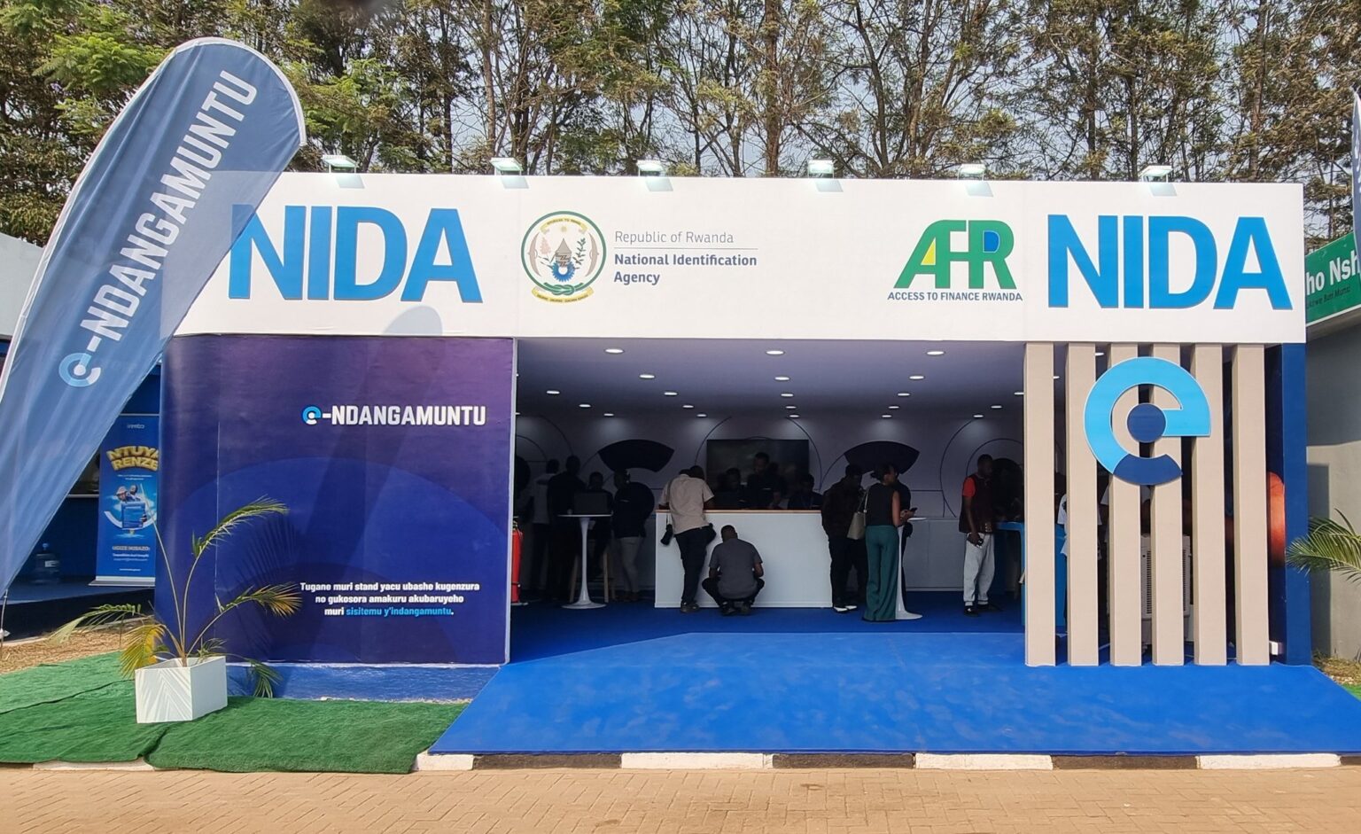 U Rwanda rugiye gutangira gutanga Indangamuntu koranabuhanga – isokonews